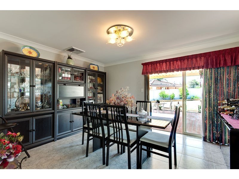 9 Wisteria Close, Glenmore Park NSW 2745