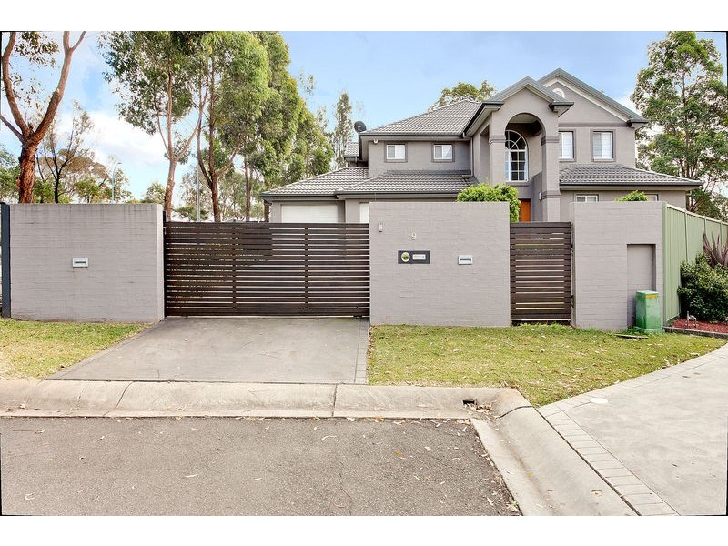 9 Fairwater Court, Glenmore Park NSW 2745