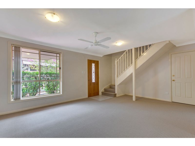 2/98 Cox Avenue, Penrith NSW 2750