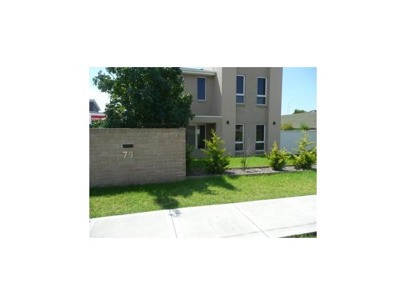 8/73-79 The Lakes Drive, Glenmore Park NSW 2745