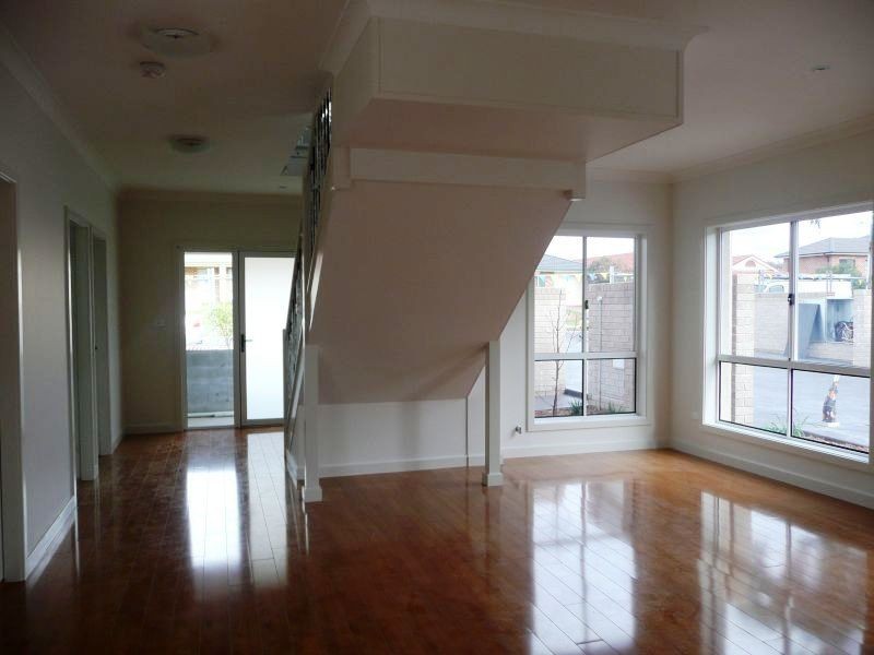 8/73-79 The Lakes Drive, Glenmore Park NSW 2745