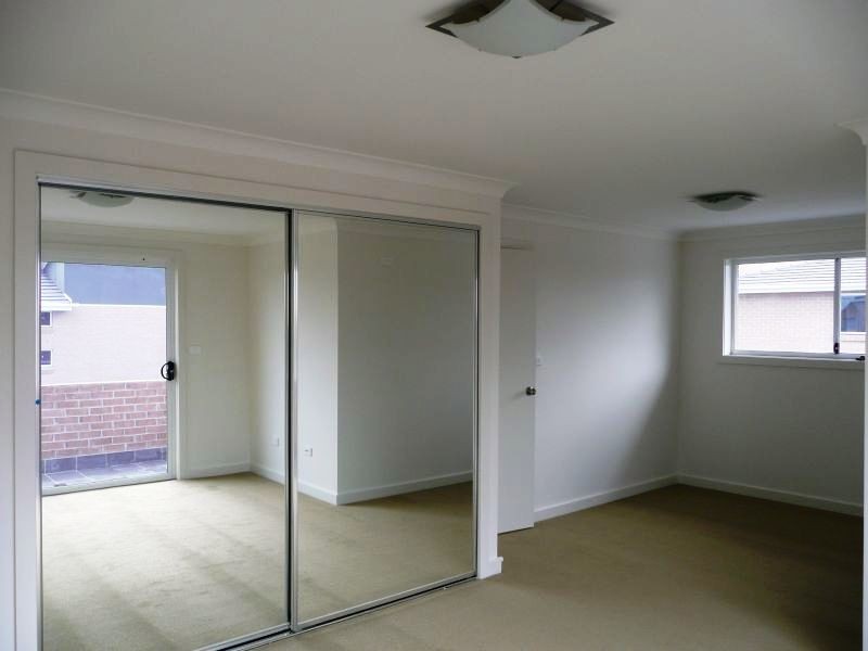 8/73-79 The Lakes Drive, Glenmore Park NSW 2745