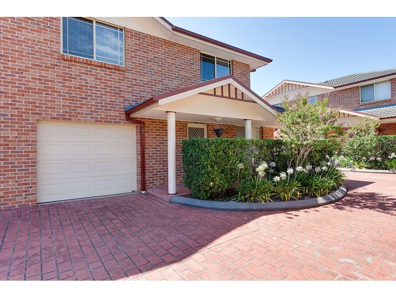 2/98 Cox Avenue, Penrith NSW 2750