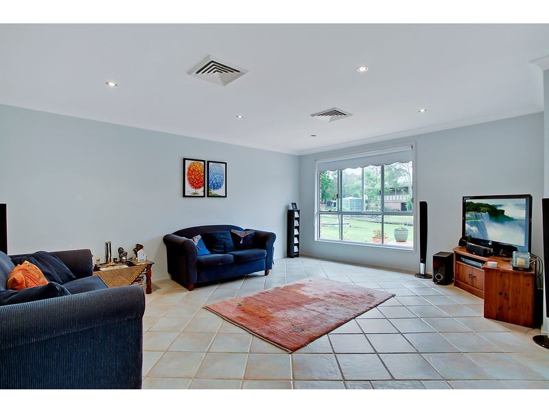 165 Linden Crescent, Cranebrook NSW 2749