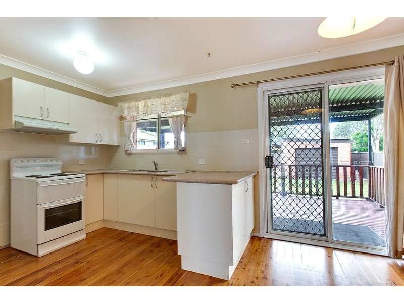 33 Oxford Street, Cambridge Park NSW 2747