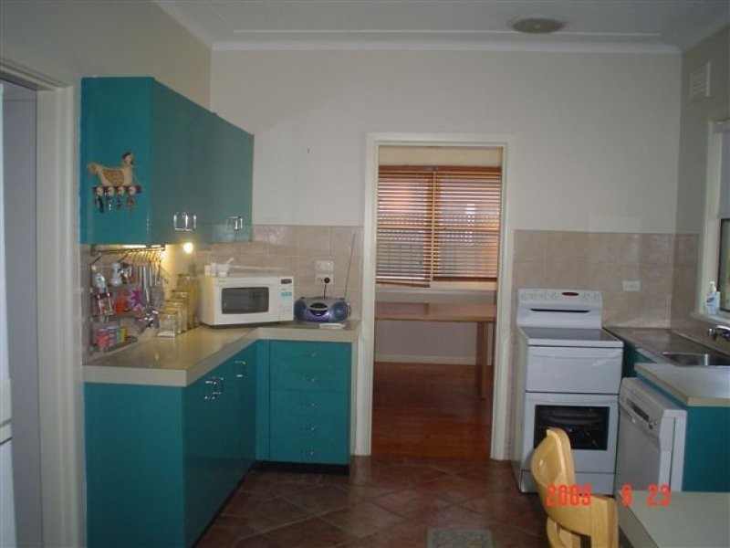 28 Ladbury Avenue, Penrith NSW 2750