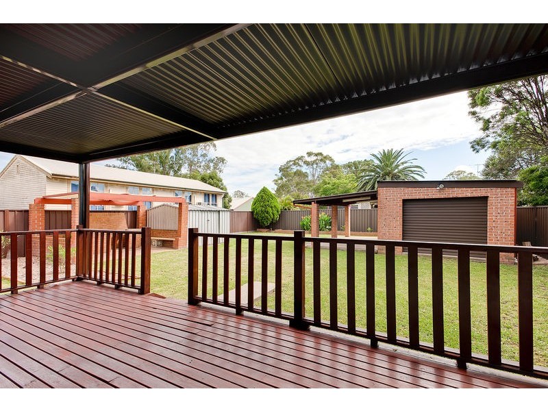 33 Oxford Street, Cambridge Park NSW 2747