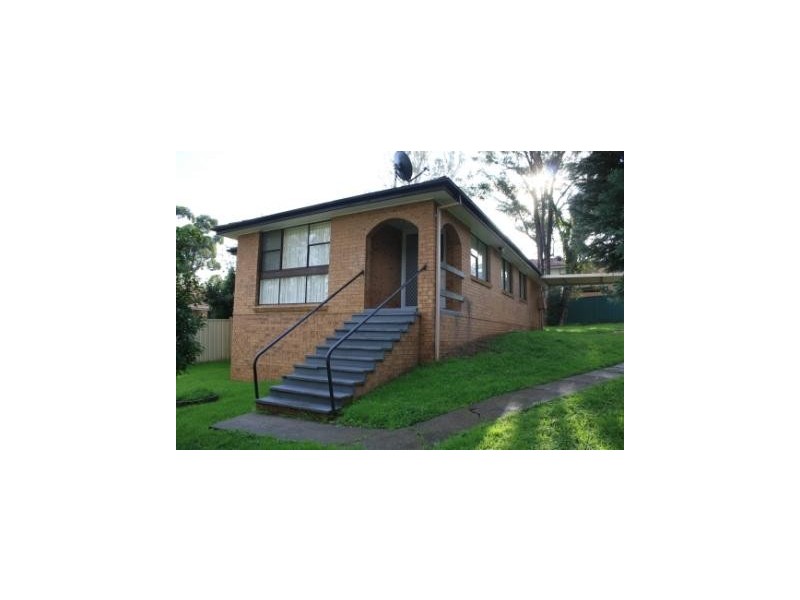 81 Farmview Drive, Cranebrook NSW 2749