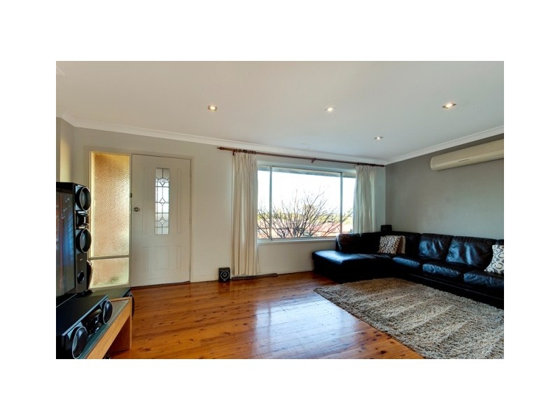 9 Irene Street, South Penrith NSW 2750