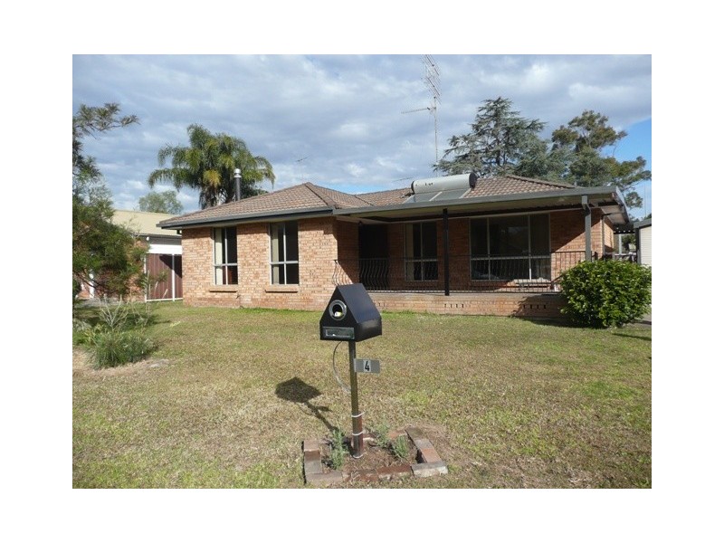 4 Farrells Lane, Cranebrook NSW 2749