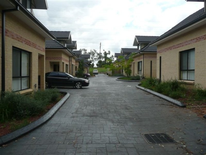 5/27 Barlow Street, Cambridge Park NSW 2747