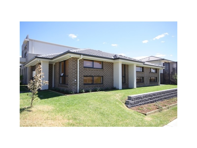 125 Glenmore Ridge Drive, Glenmore Park NSW 2745