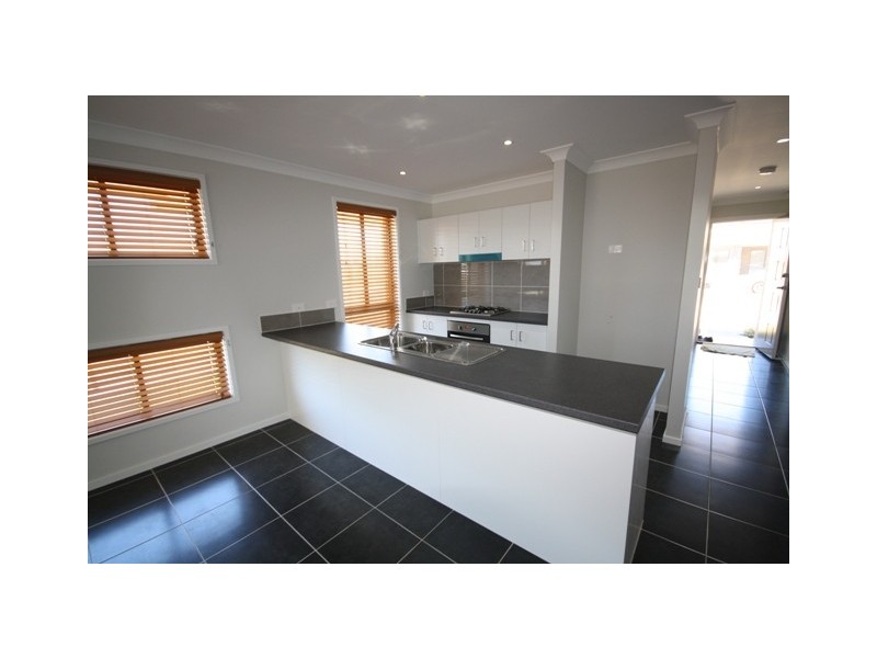 125 Glenmore Ridge Drive, Glenmore Park NSW 2745