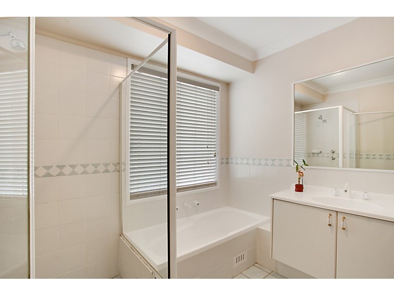 10 Gunara Terrace, Glenmore Park NSW 2745