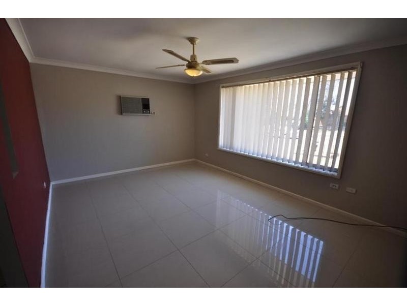 101 Richmond Road, Cambridge Park NSW 2747