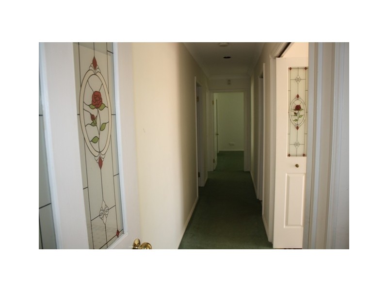 39 Barlow Street, Cambridge Park NSW 2747