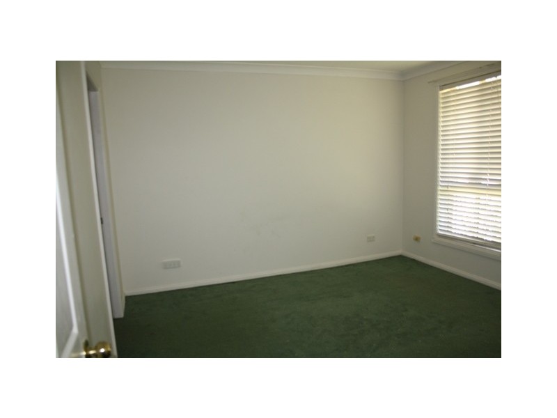 39 Barlow Street, Cambridge Park NSW 2747