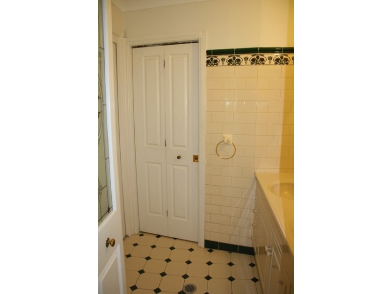 39 Barlow Street, Cambridge Park NSW 2747