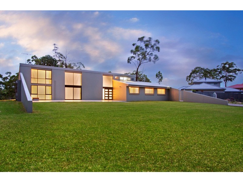 17 Rock Wallaby Way, Blaxland NSW 2774