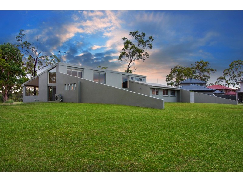 17 Rock Wallaby Way, Blaxland NSW 2774