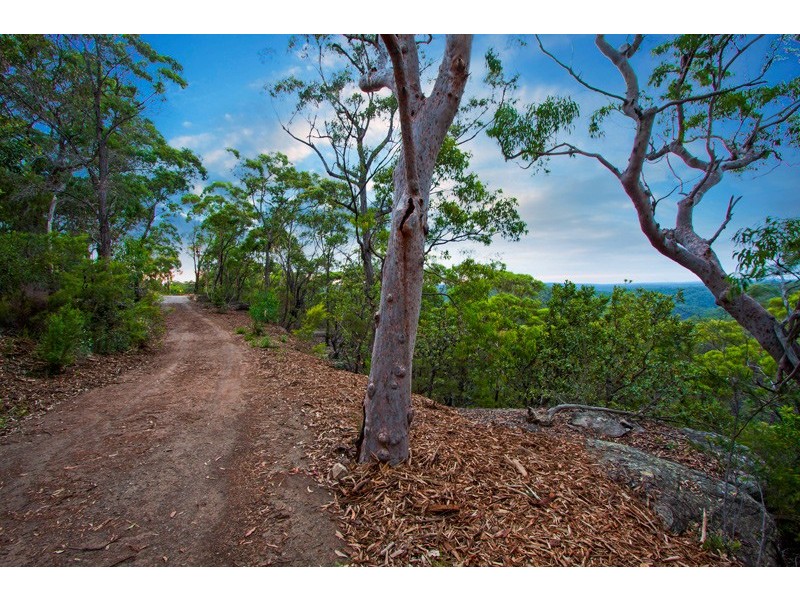 17 Rock Wallaby Way, Blaxland NSW 2774