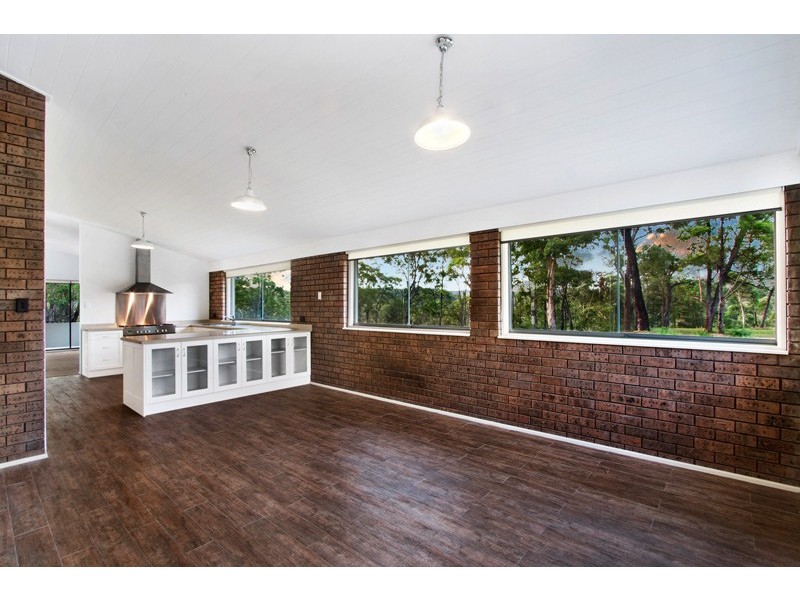 17 Rock Wallaby Way, Blaxland NSW 2774