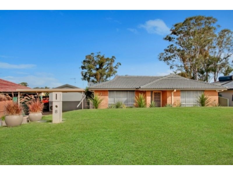 8 Dulhunty Court, Cranebrook NSW 2749