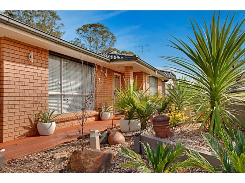 8 Dulhunty Court, Cranebrook NSW 2749