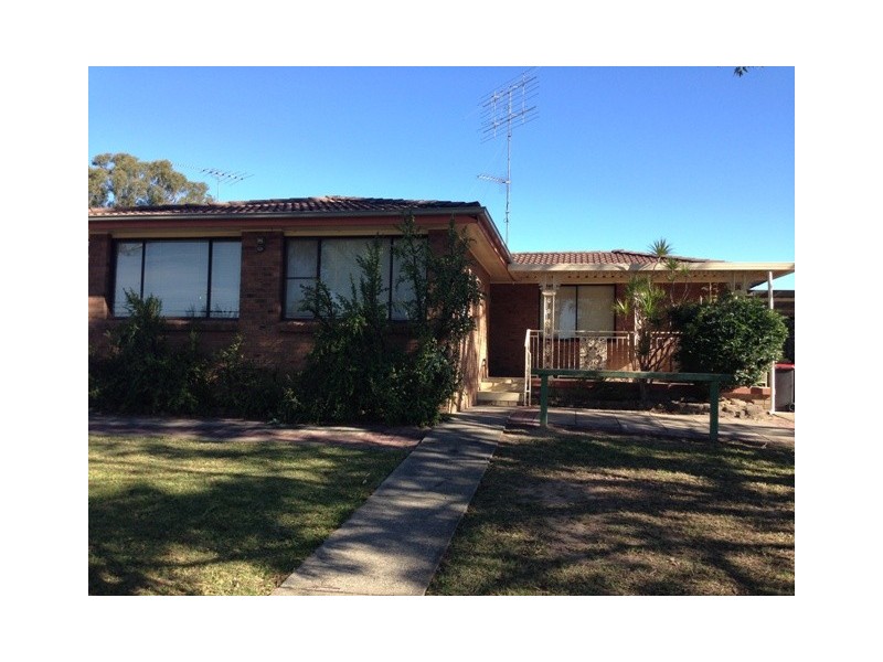 1 Kiaka Crescent, Jamisontown NSW 2750