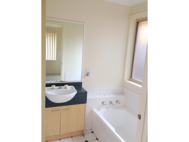 12 Rabat Close, Cranebrook NSW 2749