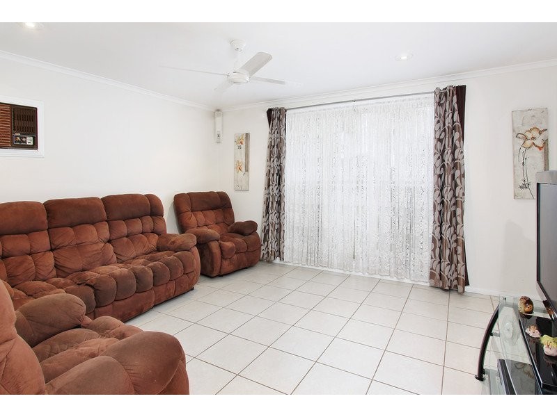 10 Whipbird Place, Erskine Park NSW 2759