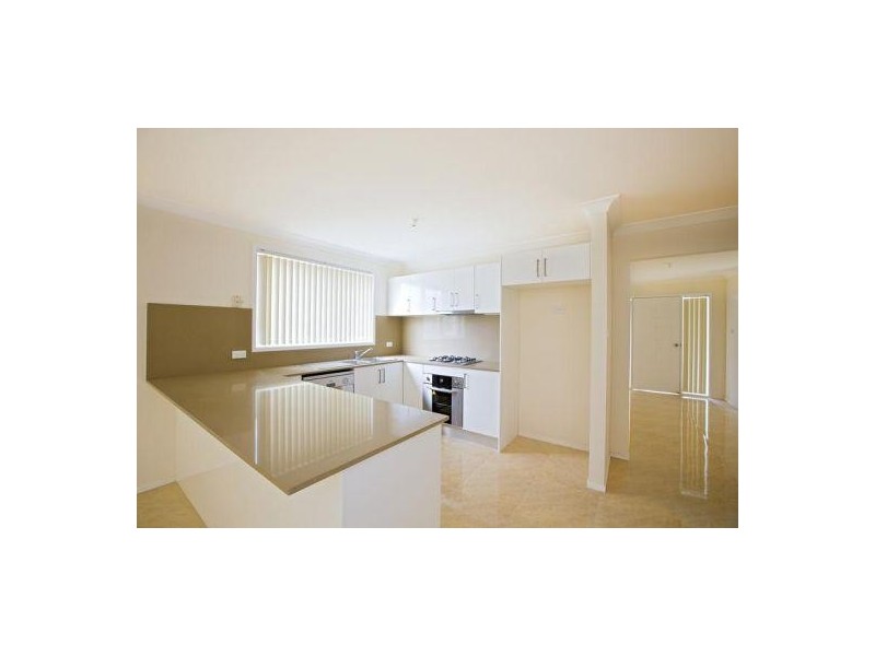 4 Wallan Avenue, Glenmore Park NSW 2745