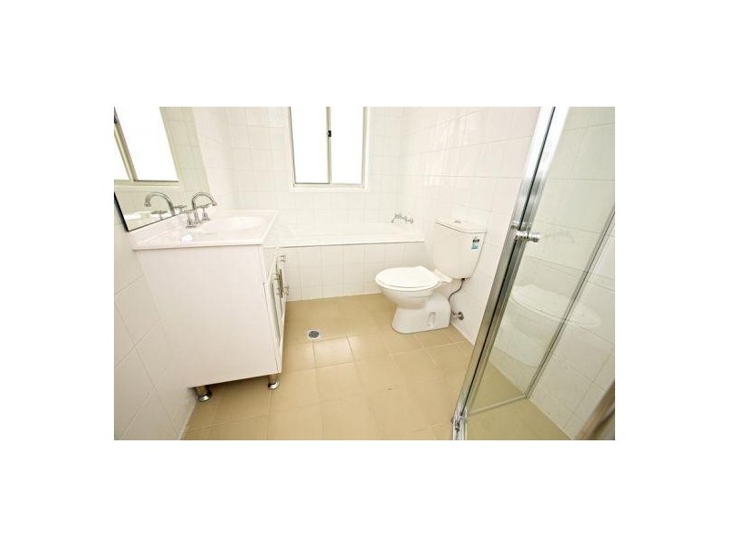 4 Wallan Avenue, Glenmore Park NSW 2745