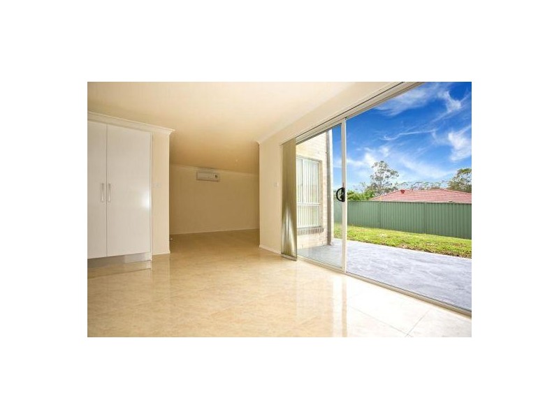 4 Wallan Avenue, Glenmore Park NSW 2745