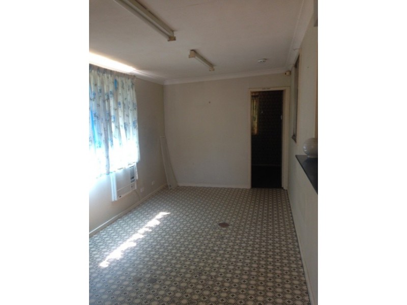 83 Kareela Avenue, Penrith NSW 2750