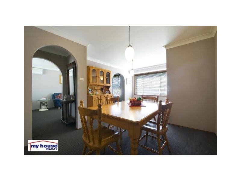 19 Fireball Avenue, Cranebrook NSW 2749