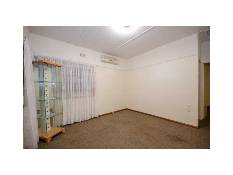 1 Araluen Avenue, St Marys NSW 2760