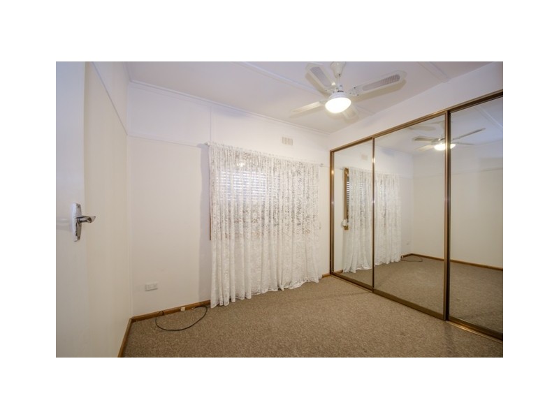 1 Araluen Avenue, St Marys NSW 2760