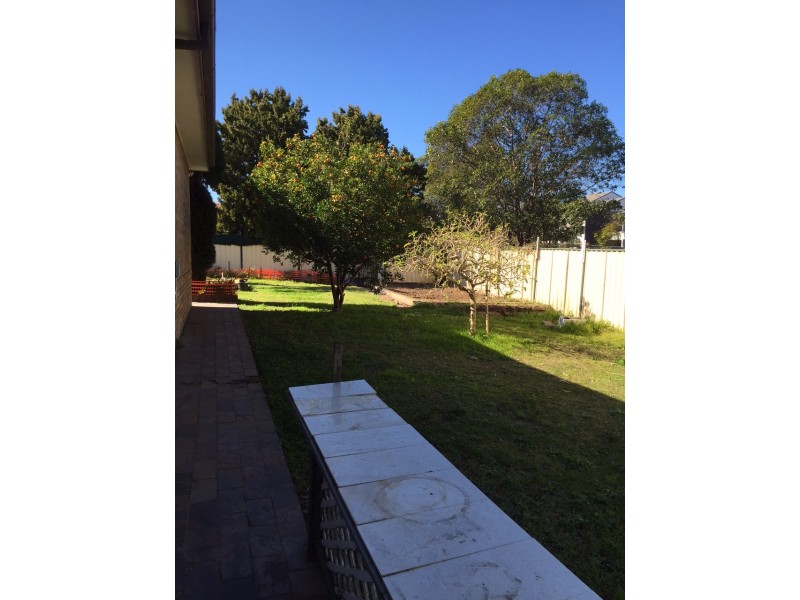 18 Gorton Close, Penrith NSW 2750