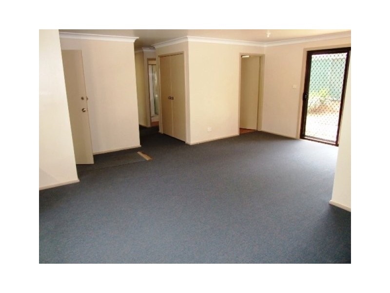 24 Soling Crescent, Cranebrook NSW 2749