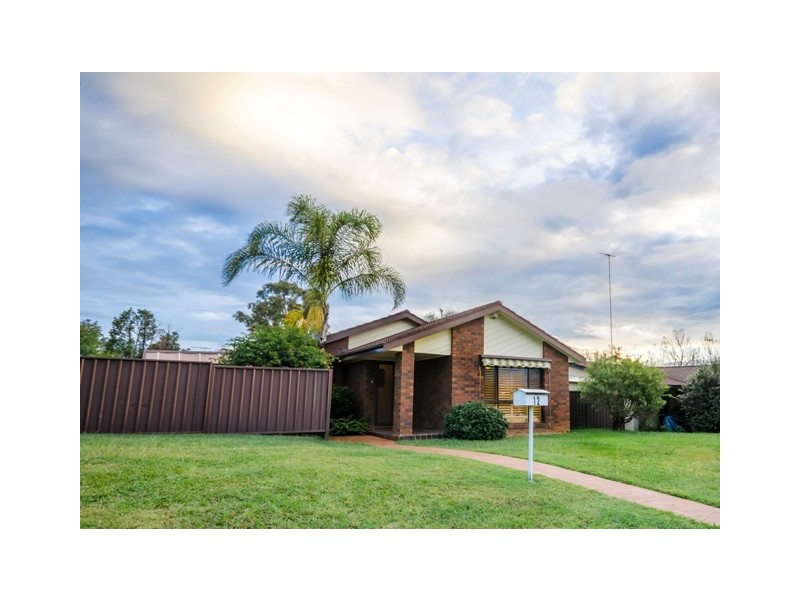 12 Calgaroo Crescent, Kingswood NSW 2747