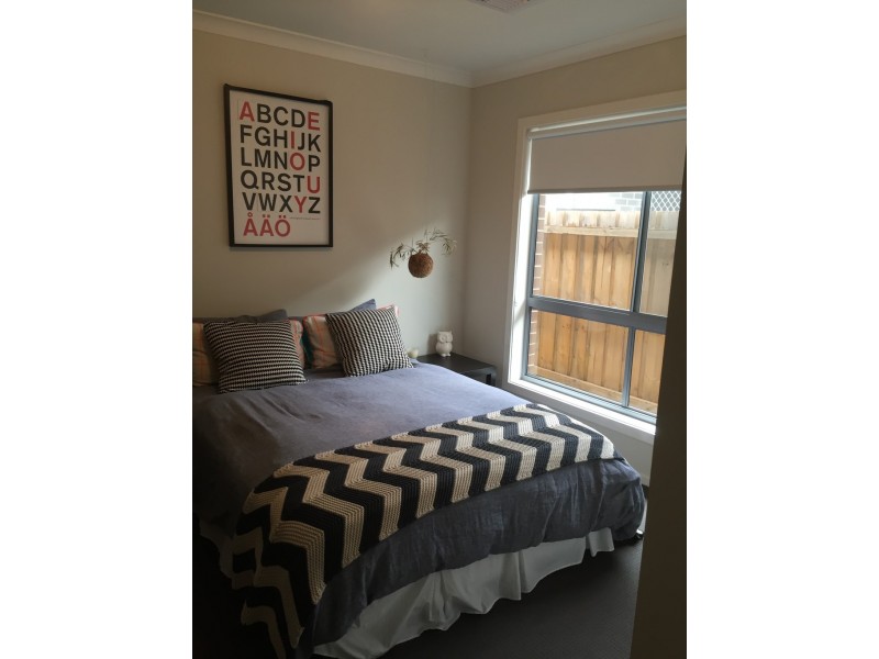 11 Shellbourne Place, Cranebrook NSW 2749