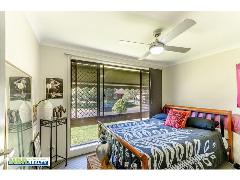 30 VALLEYVIEW CRES, Werrington Downs NSW 2747
