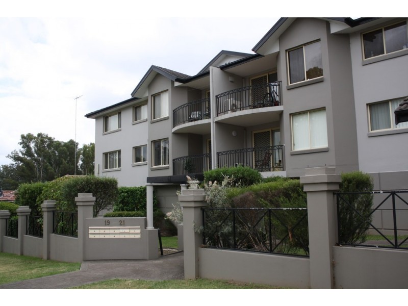 5/19-21 Thurston Street, Penrith NSW 2750