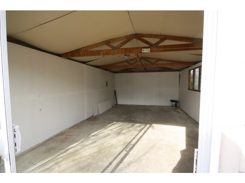 176 Great Western Highway, Colyton NSW 2760