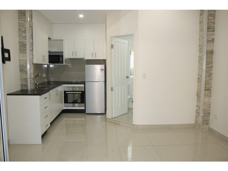 40A SUTTON ST, Cambridge Park NSW 2747