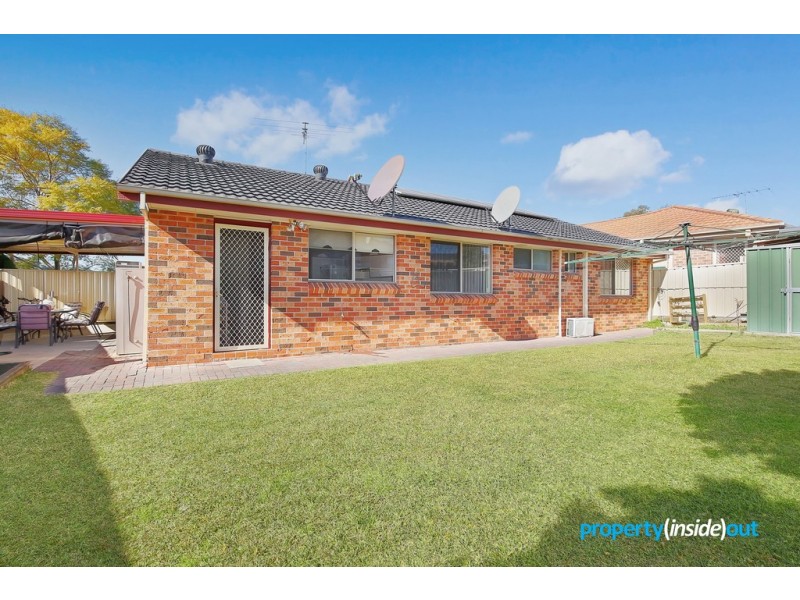 5 Glenview Grove, Glendenning NSW 2761