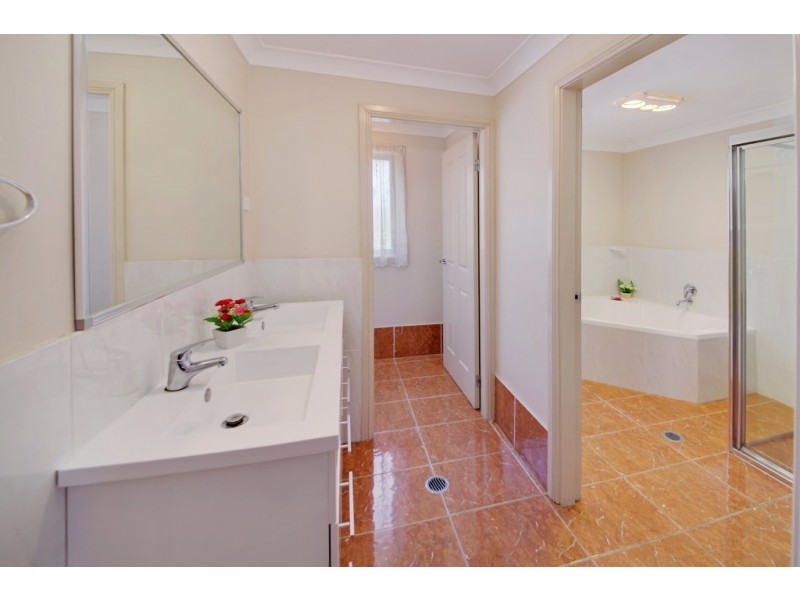 1 Madrid Place, Glendenning NSW 2761