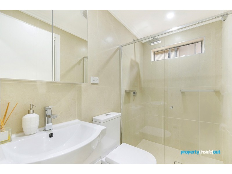 12 Second Avenue, Toongabbie NSW 2146