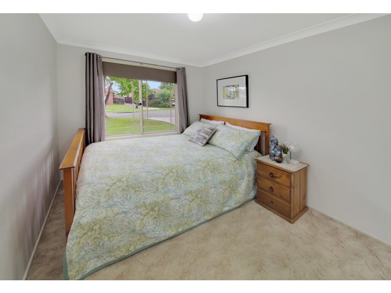 10 Masiku Pl, Glendenning NSW 2761
